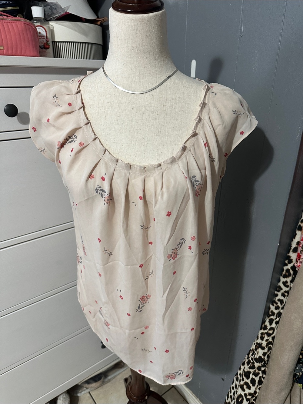 LC Lauren Conrad Blush Pink Floral Cap-Sleeve Blouse